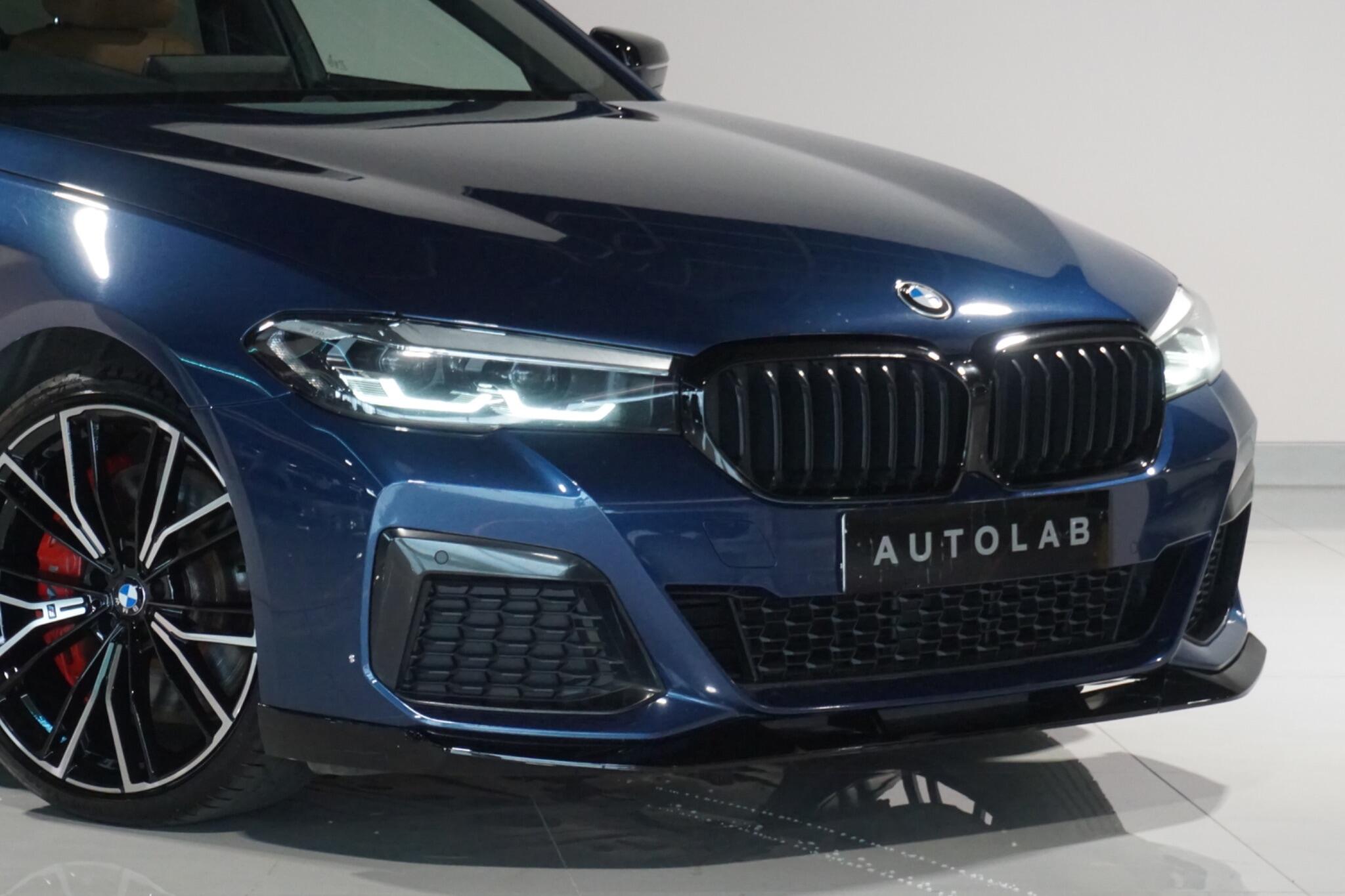 BMW 5 Series 3.0 530d MHT M Sport Saloon 4dr Diesel Hybrid Steptronic xDrive Euro 6 (s/s) (286 ps)